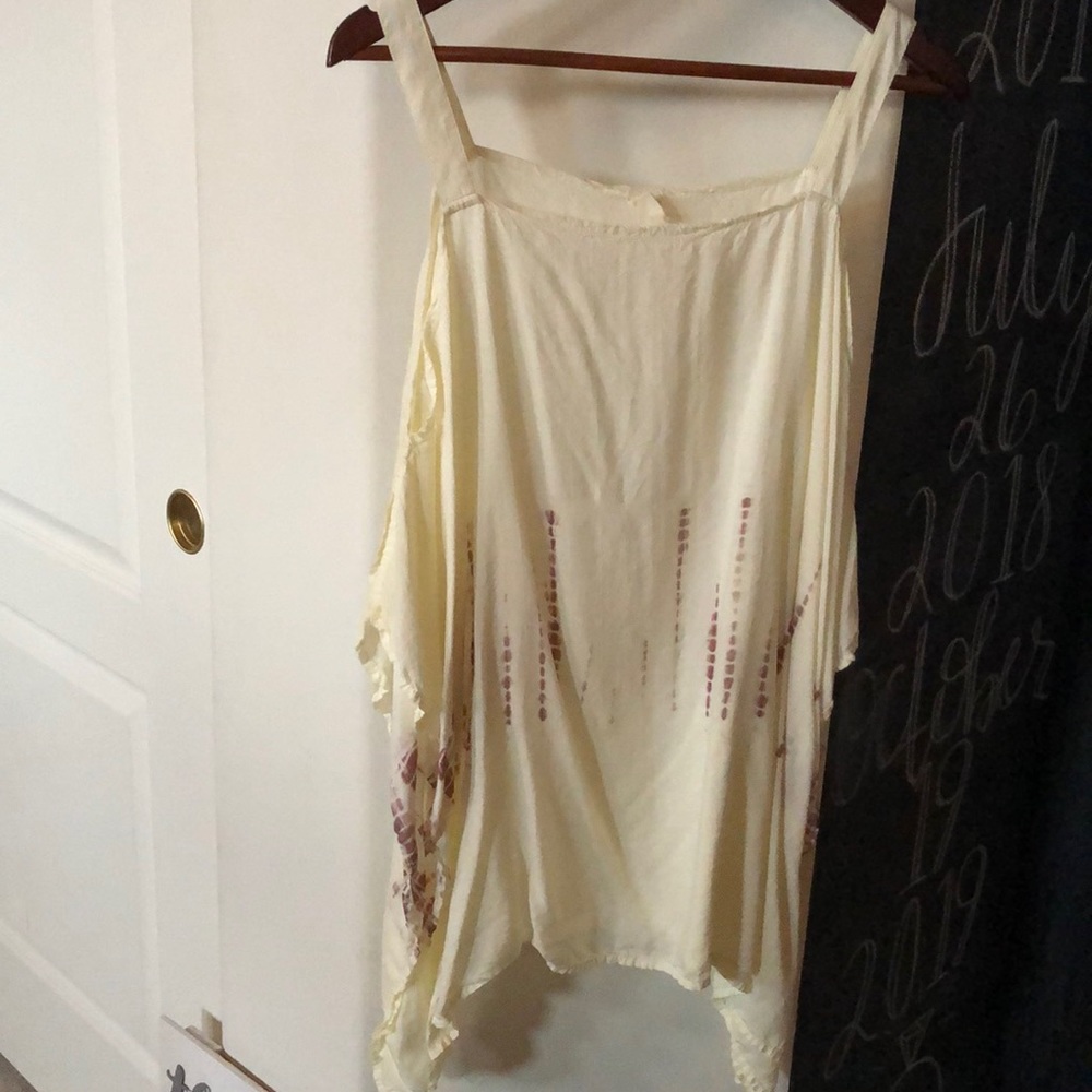 Flowy, off the shoulder top